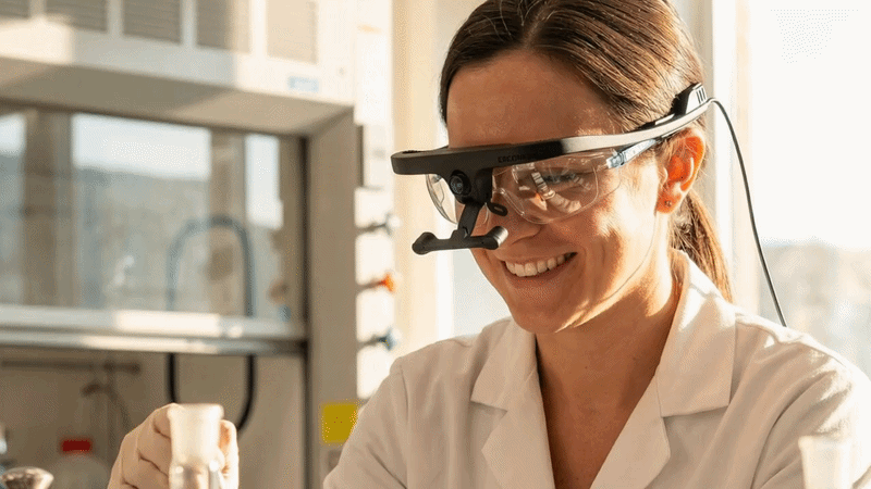 The Eyetracker Dikablis Glasses X are used in combination with protective glasses. Can also be used with prescription glasses